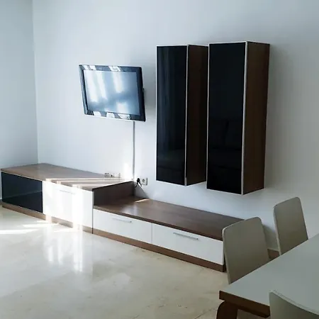 Beatiful And Full-Equipped Flat In The City Center Ceuta Exterior photo